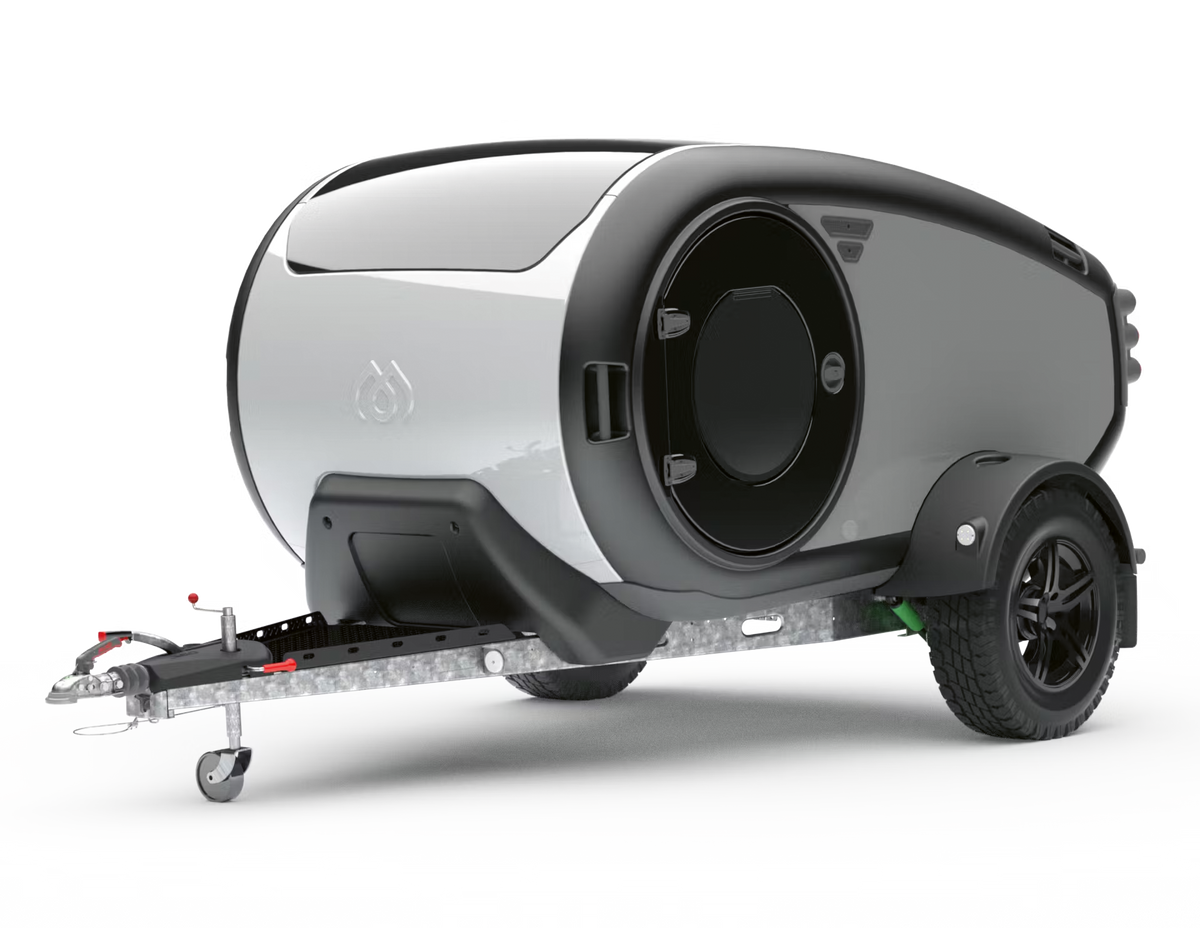 Mink camper in black